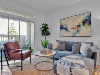 2107 Hastings Shore Ln