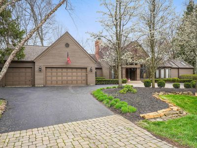 10041 Wellington Blvd