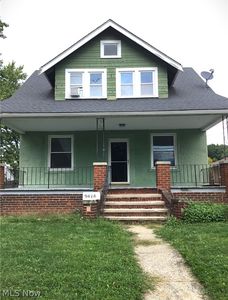 Property at 9474 Roxbury Rd, Parma Heights, OH