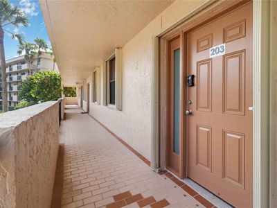 2767 Carambola Cir #203