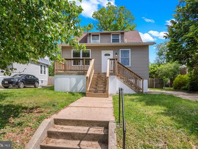 3305 Devonshire Dr