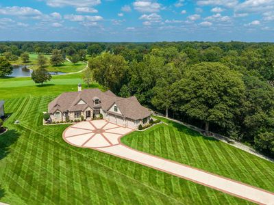 10 Bay Hill Dr