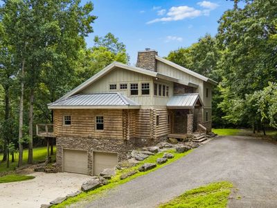7910 Charlotte Pike