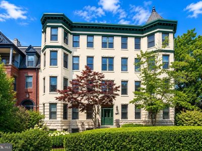 1024 Massachusetts Ave NE APT 3