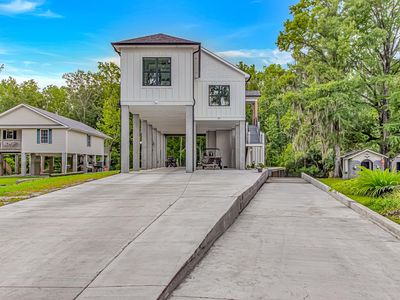 5854 Creekside Dr.