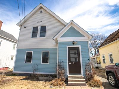 5 Front Street