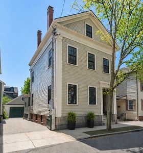 138 Thorndike St