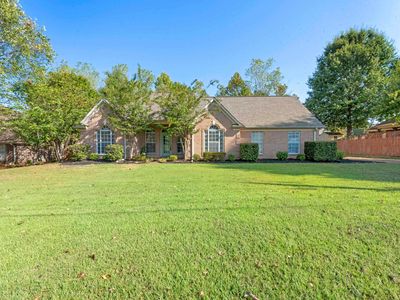 20 Country Brook Dr