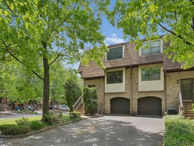 6001 N Oaks Blvd #6001