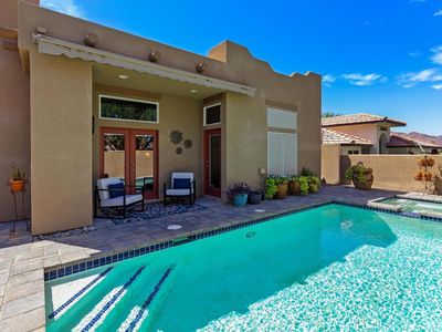 53745 Avenida Juarez