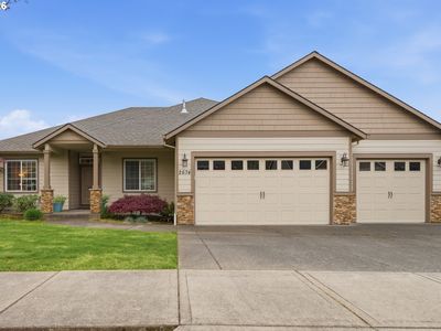 2674 NW Mount Ashland Dr