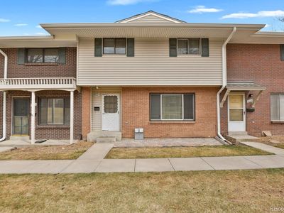 9025 E Mansfield Avenue