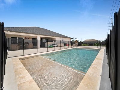 512 NW 24th Ave