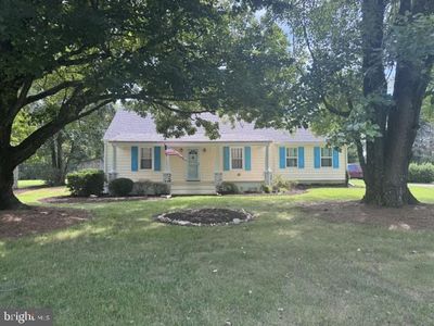 17 Parrish Ln