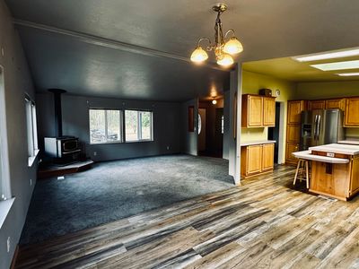 12153 S Highway 21