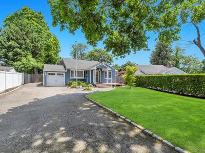 Property at 3 Drake Lane, Kings Park, NY
