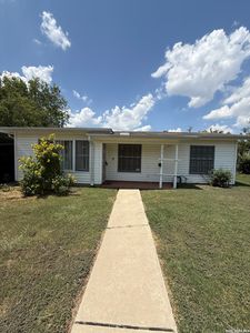 215 SUBLETT DR