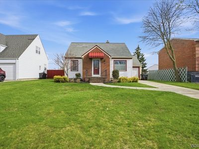 84 Cortland Ave