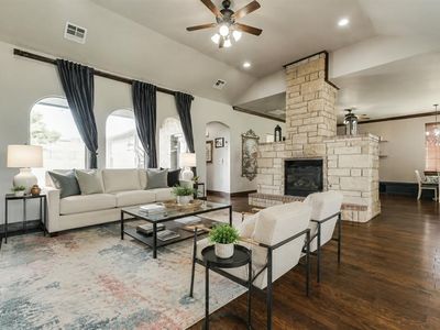 3525 Abby Ln
