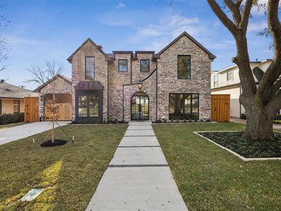 6860 Southridge Dr