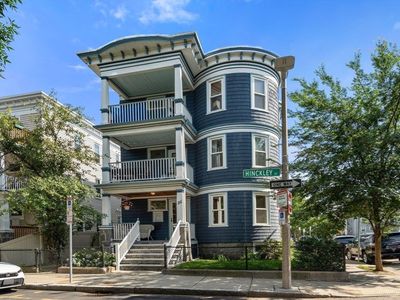 26 Hinckley St #1