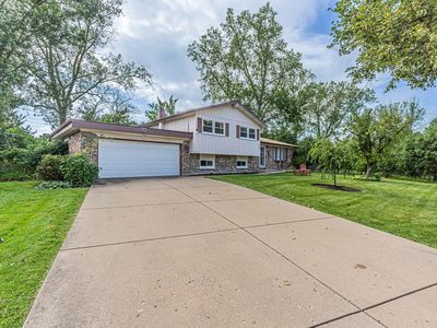 1320 Deerfield Pl
