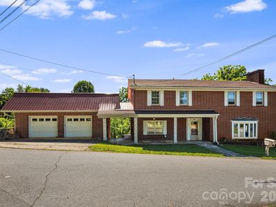 Property at 284 Chestnut St, Mars Hill, NC
