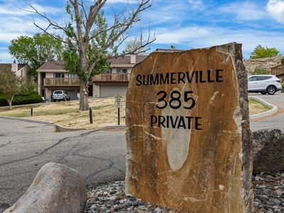 385 Explorer Ct APT 11