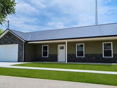 Property at 207 S Grove St, Odon, IN