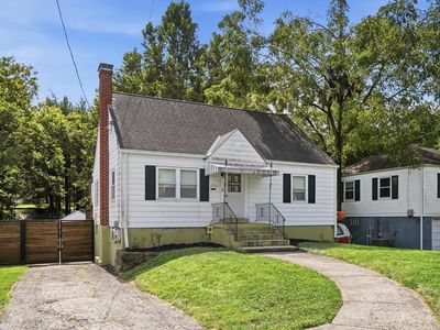 1515 Springlawn Ave