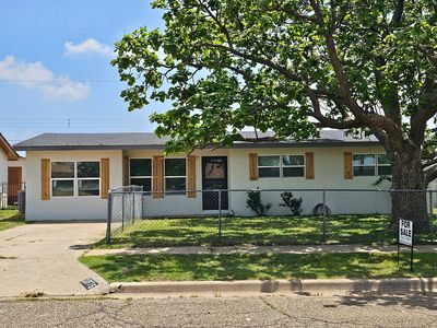 2015 Gerry Dr