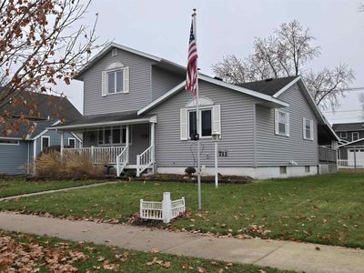 711 Winneshiek Ave