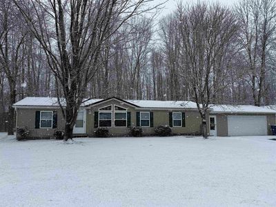 Property at W4683 Swan Acre Dr, Cecil, WI