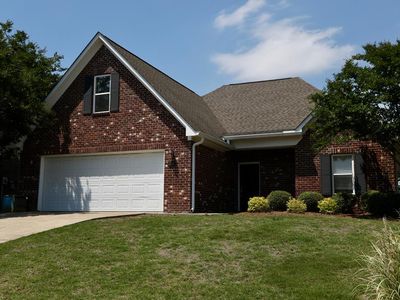 226 Forest Glen Dr