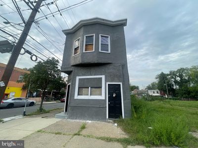 801 Fairview St
