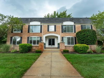 150 E Long Lake Rd APT 5