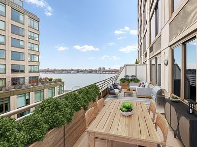 120 Riverside Blvd APT 16K