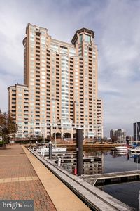 100 Harborview Dr Unit 1204