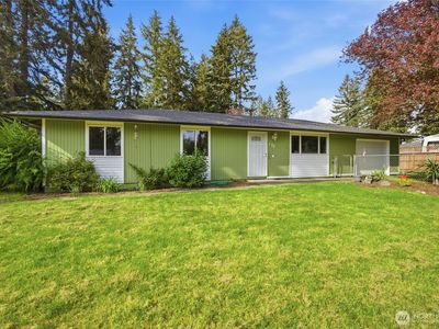 122 Raintree Loop SE