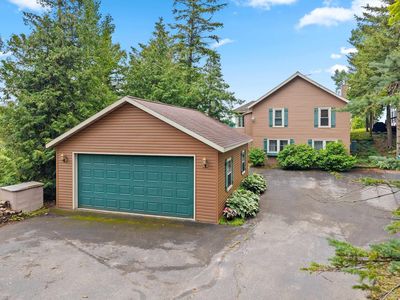 9303 N Kelly Lake Rd