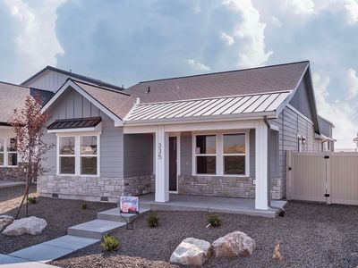 335 E Chevy Dr