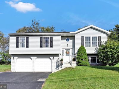 1718 Running Deer Dr
