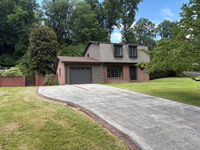 532-532 Sycamore Ln
