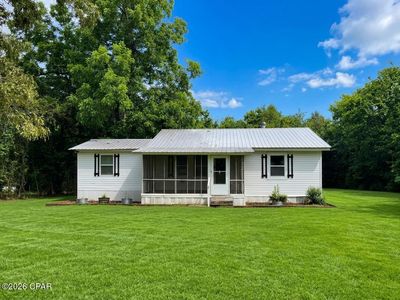 Property at 7213 Shady Grove Rd, Grand Ridge, FL