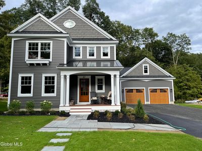 46 Cannon Royal Drive