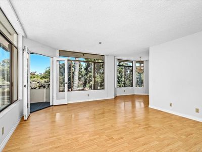 3290 6th Ave Unit 4C