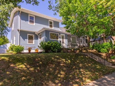 3906 Tyler St NE