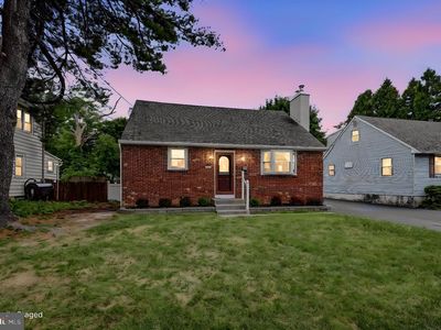 160 Wood St