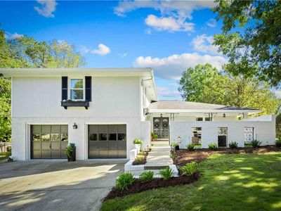 2191 Spring Mill Cv