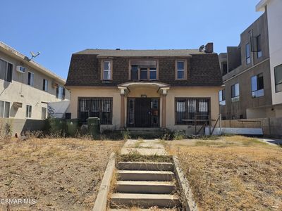 650 N Normandie Ave